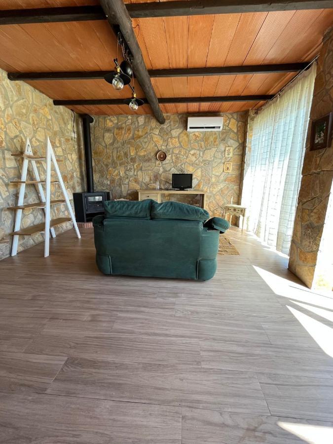 La Estacada Lora del Río Exterior foto